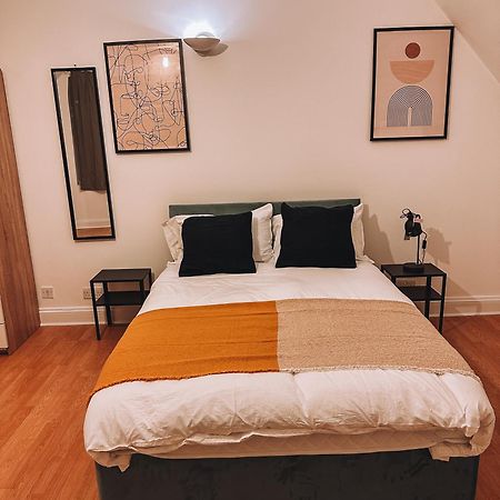 Spacious 3 Rooms In Tooting London Bagian luar foto